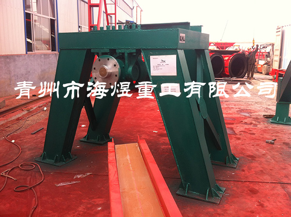 懸輥機主機架